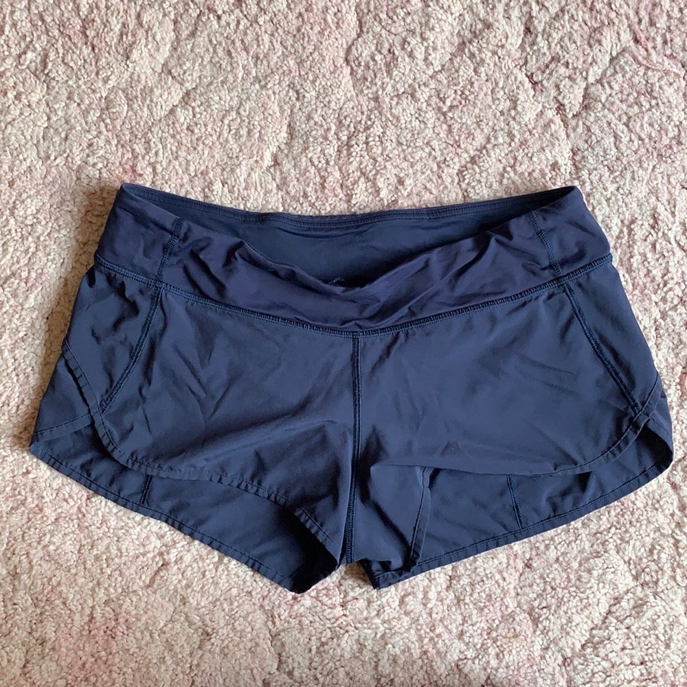 LuLuLemon Speed Up Short 2.5” Size 10